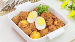 Chicken Koftay With Egg